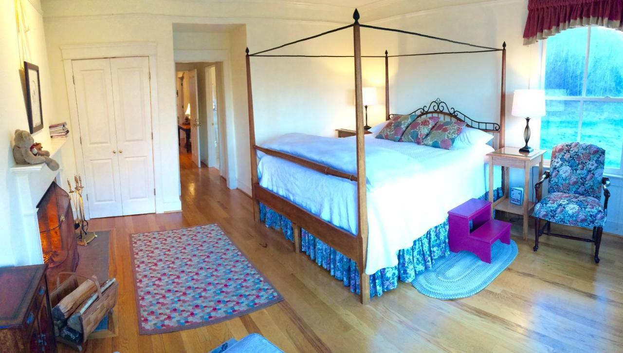 The Inn At Sugar Hollow Farm Crozet Exterior photo